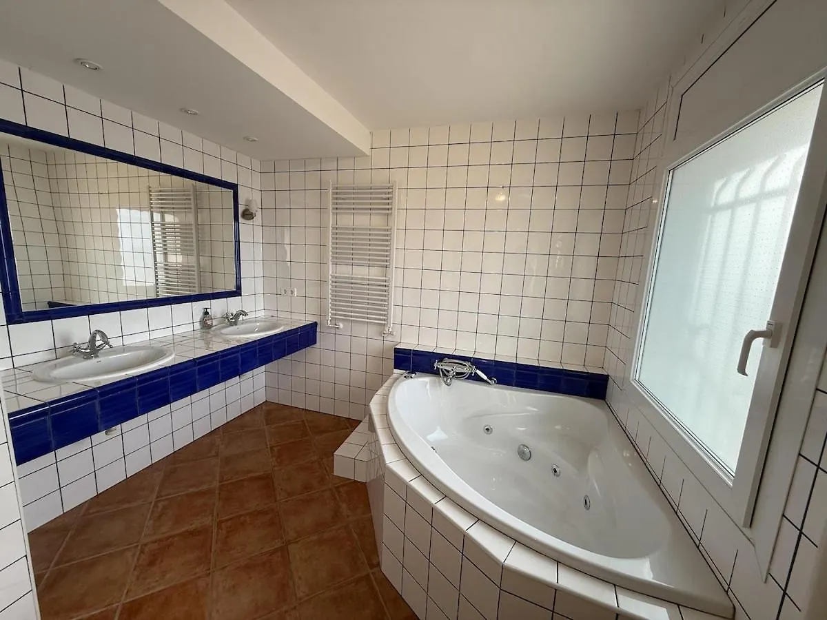 Awaydays - Mas Fumats 1 - Apartment With Pool Selva de Mar 0*,