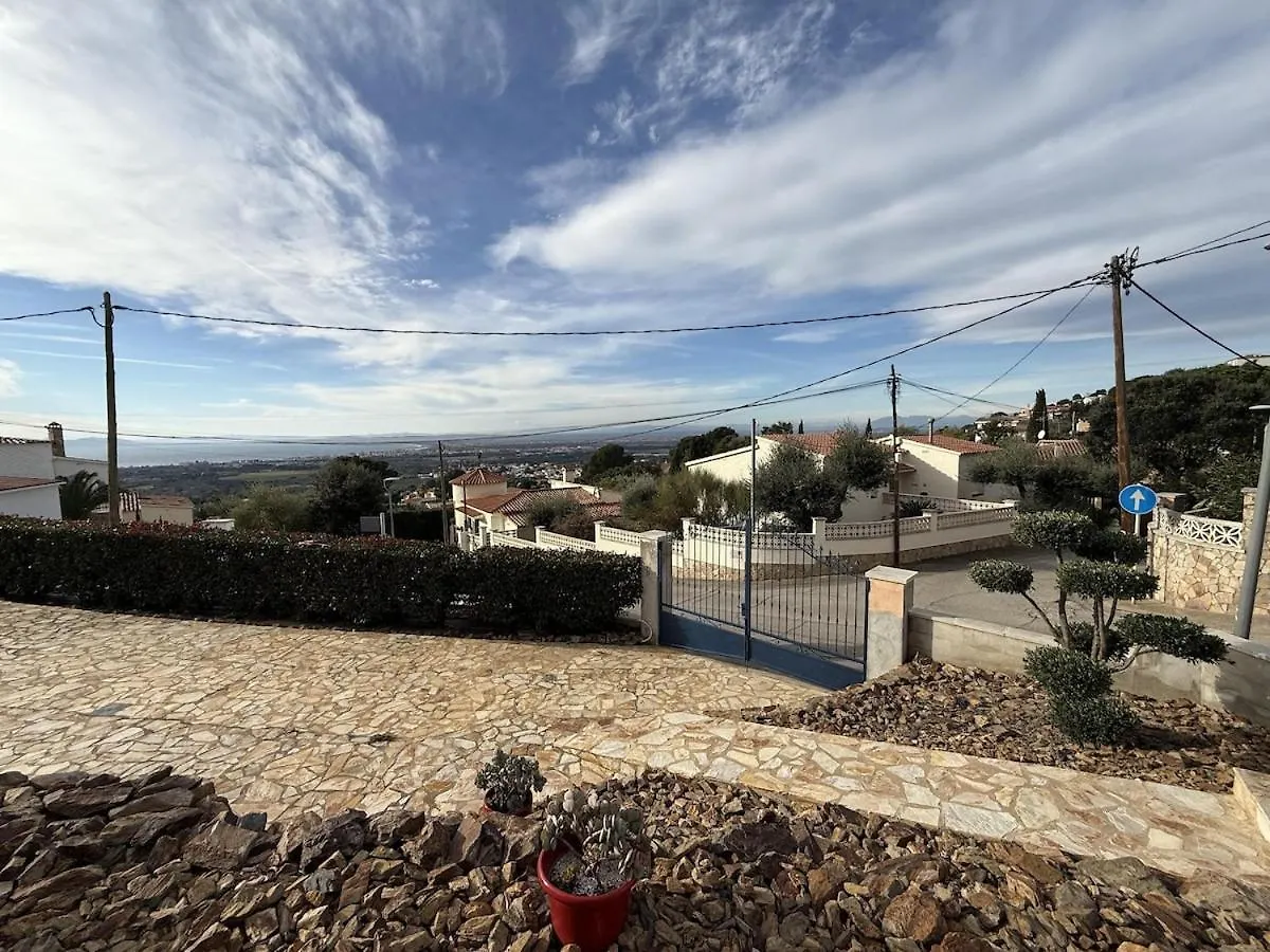 Awaydays - Mas Fumats 1 - Apartment With Pool Selva de Mar Spain