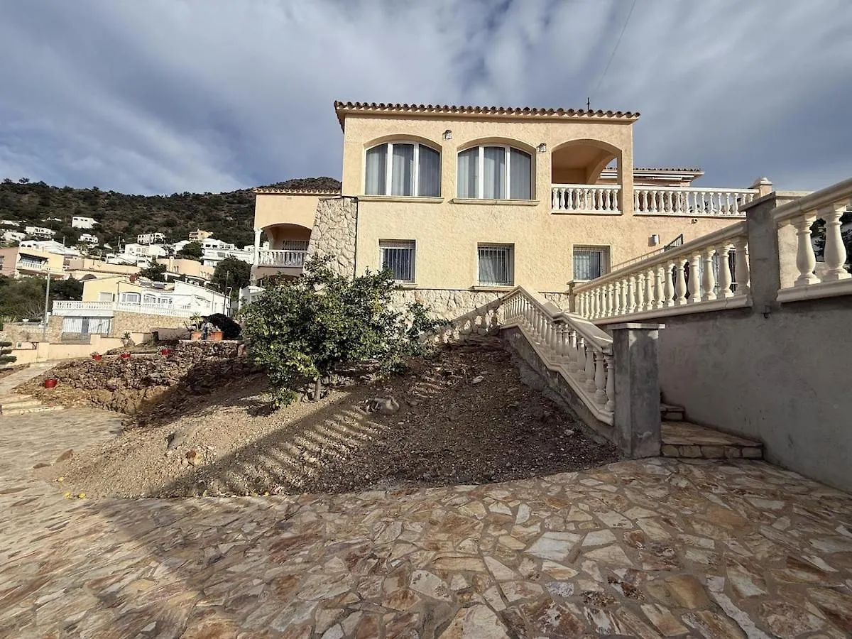 Awaydays - Mas Fumats 1 - Apartment With Pool Selva de Mar Spain